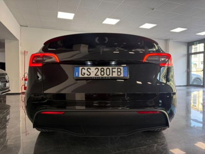 Tesla Model Y Long Range awd (5)