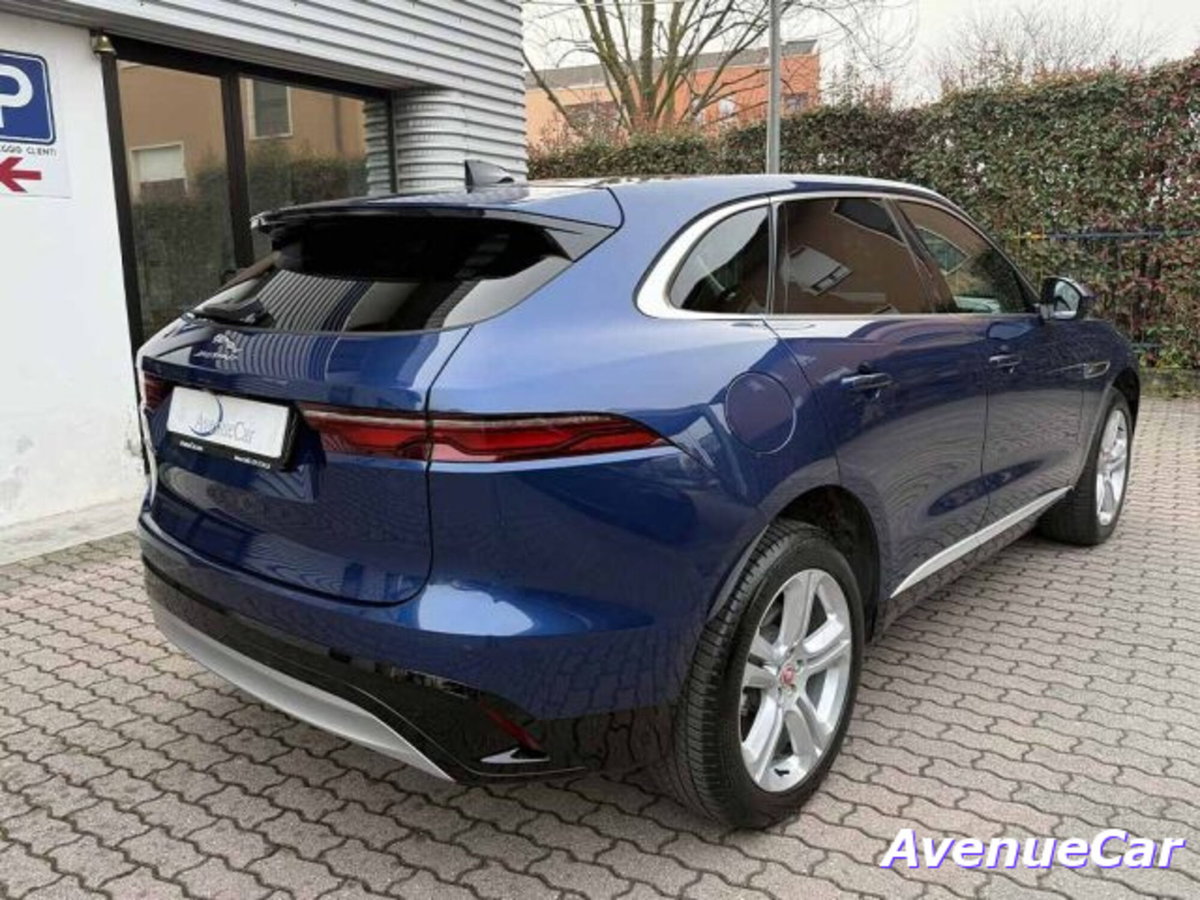Jaguar F-Pace 2.0d i4 mhev R-Dynamic HSE 90th Anniversary Edition awd 204cv auto (5)