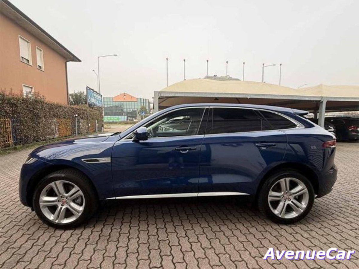 Jaguar F-Pace 2.0d i4 mhev R-Dynamic HSE 90th Anniversary Edition awd 204cv auto (8)