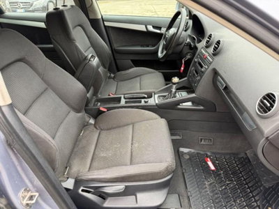 Audi A3 Sportback 2.0 16V TDI Ambition (14)