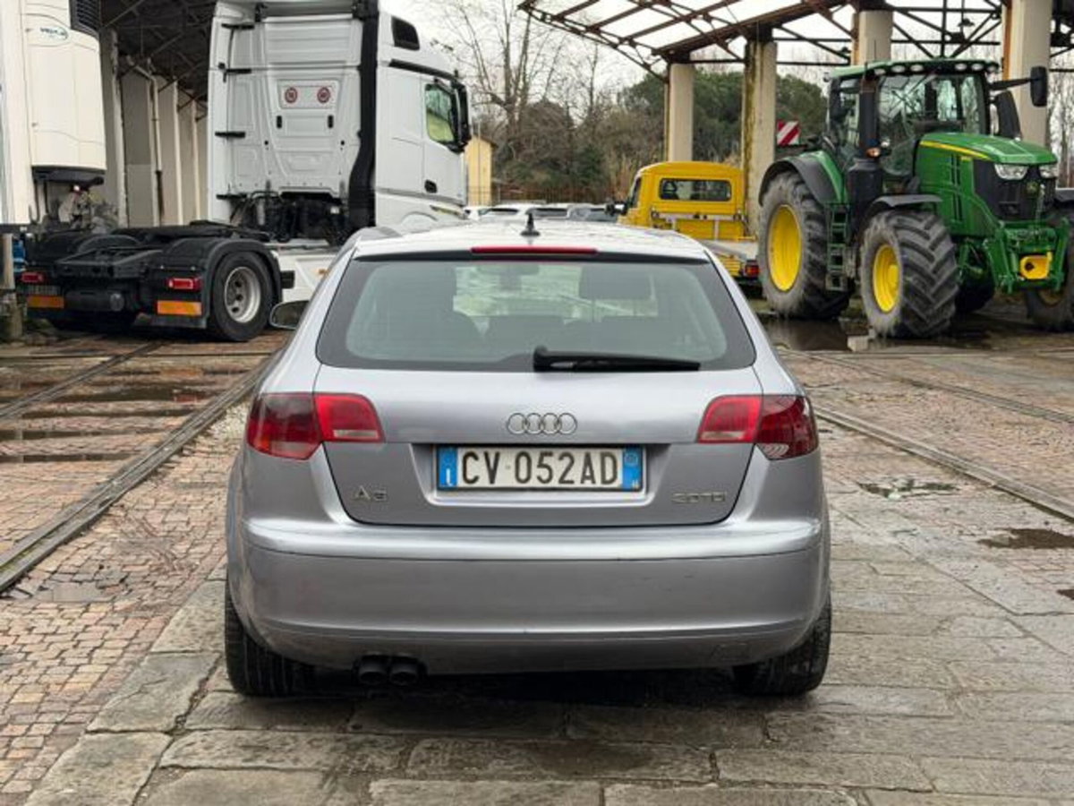 Audi A3 Sportback 2.0 16V TDI Ambition (6)