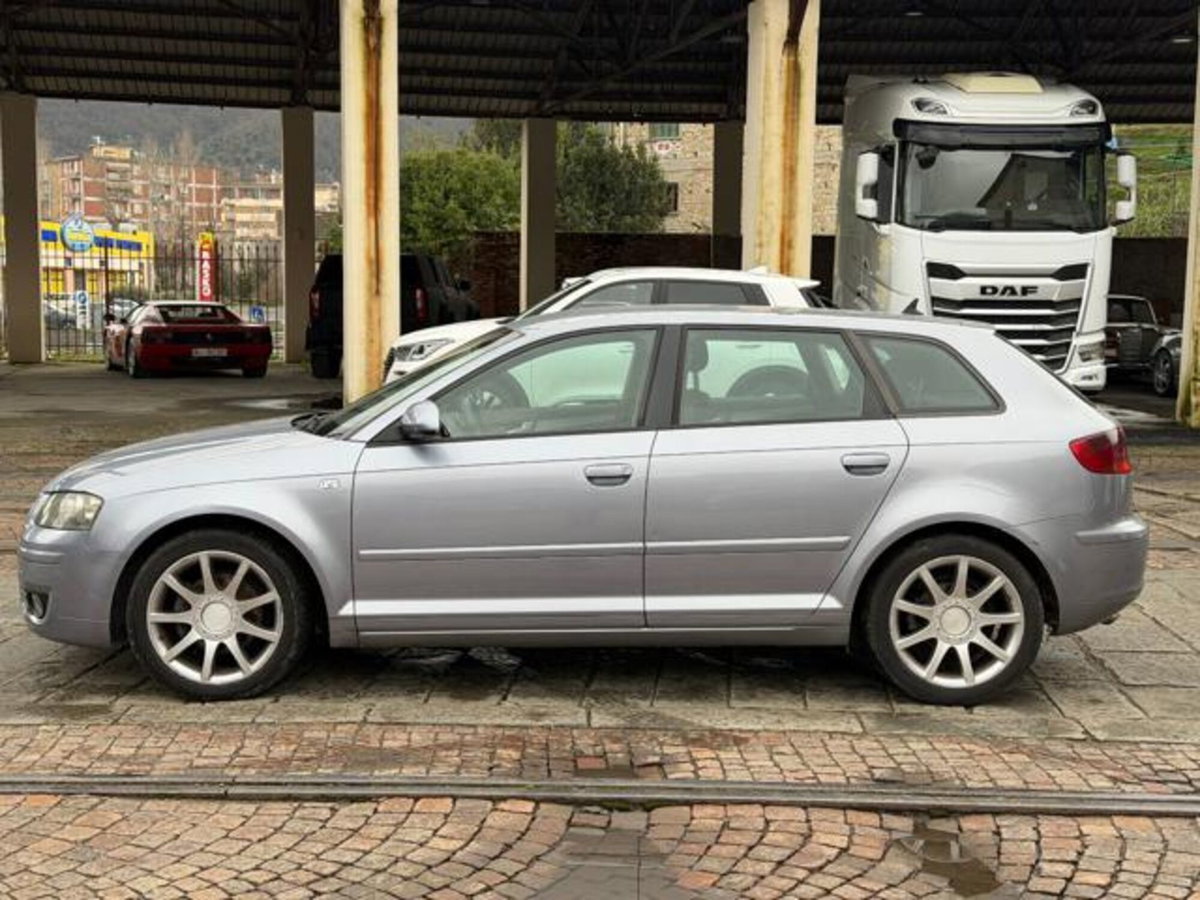 Audi A3 Sportback 2.0 16V TDI Ambition (8)