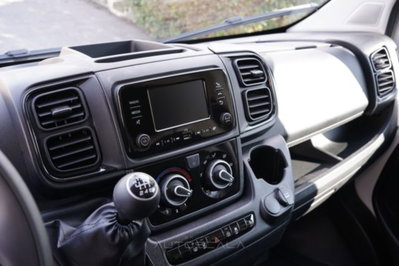 Peugeot Boxer Furgone 333 2.2 BlueHDi 140 S&S PLM-TM Furgone Premium (12)