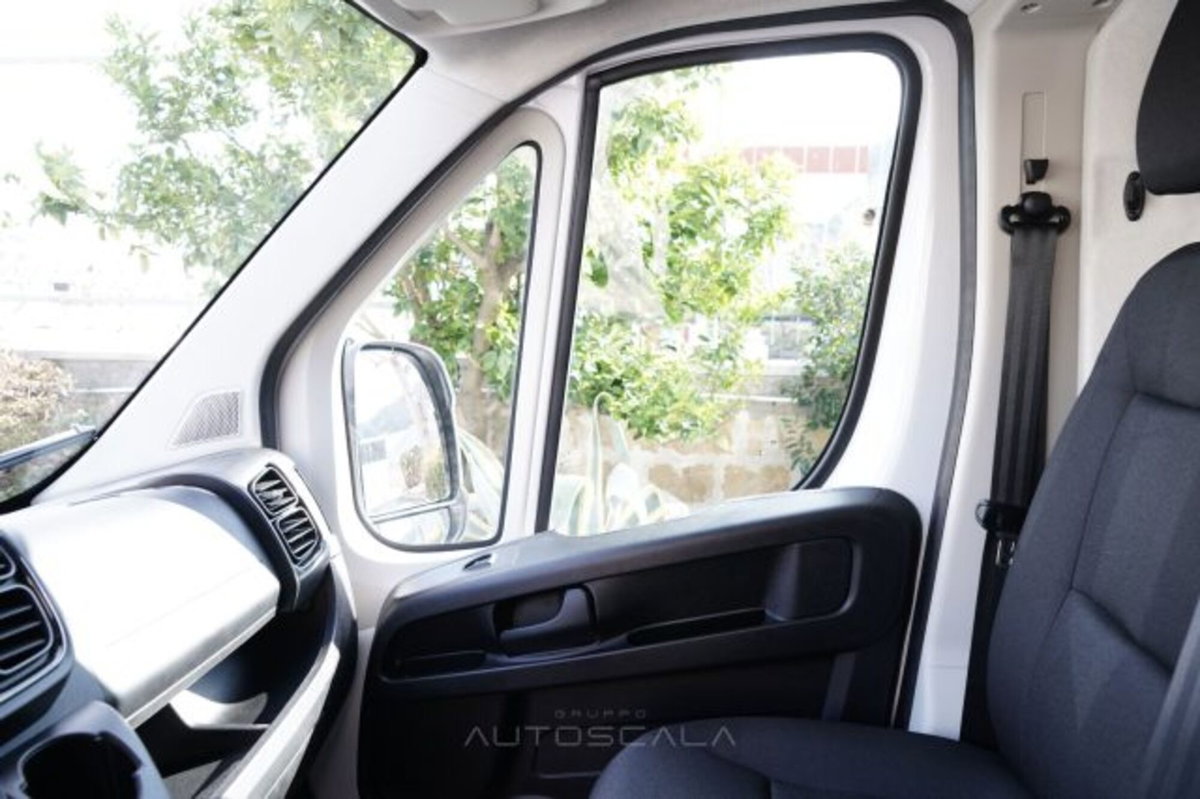 Peugeot Boxer Furgone 333 2.2 BlueHDi 140 S&S PLM-TM Furgone (15)