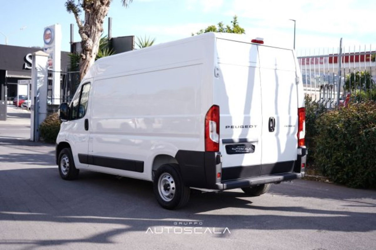 Peugeot Boxer Furgone 333 2.2 BlueHDi 140 S&S PLM-TM Furgone (5)