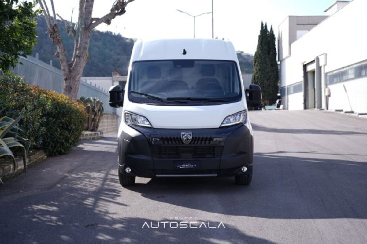 Peugeot Boxer Furgone 333 2.2 BlueHDi 140 S&S PLM-TM Furgone (2)