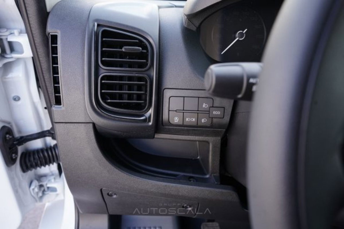 Peugeot Boxer Furgone 333 2.2 BlueHDi 140 S&S PLM-TM Furgone (9)