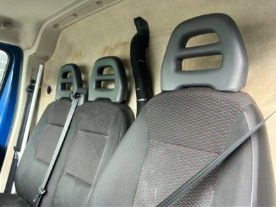 Citroen Jumper Furgone 30 BlueHDi 130 PC-TN Furgone Business (16)