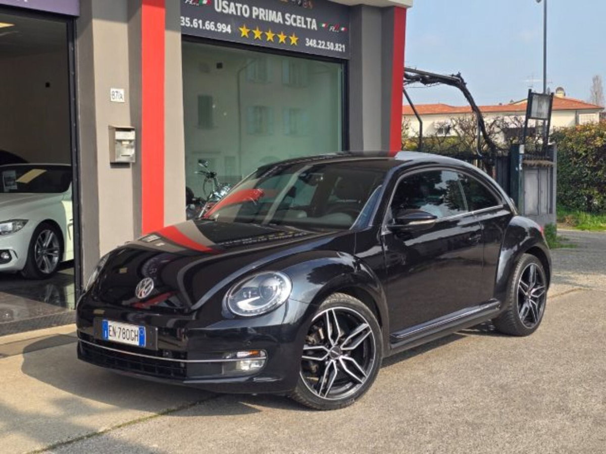 Volkswagen Maggiolino 2.0 TDI DSG Sport (15)