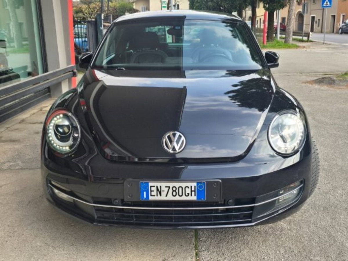 Volkswagen Maggiolino 2.0 TDI DSG Sport (12)