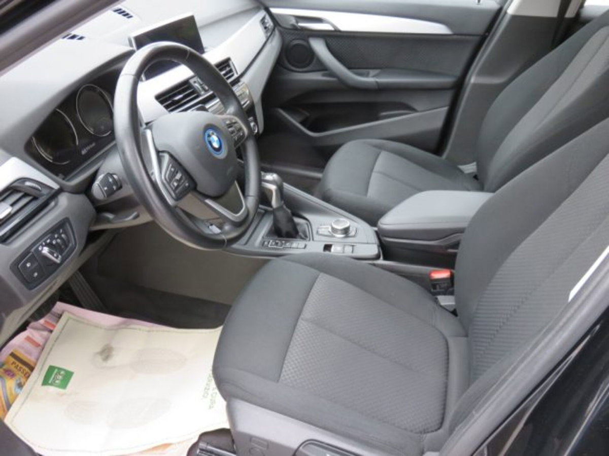 BMW X1 xDrive25e Business Advantage (7)