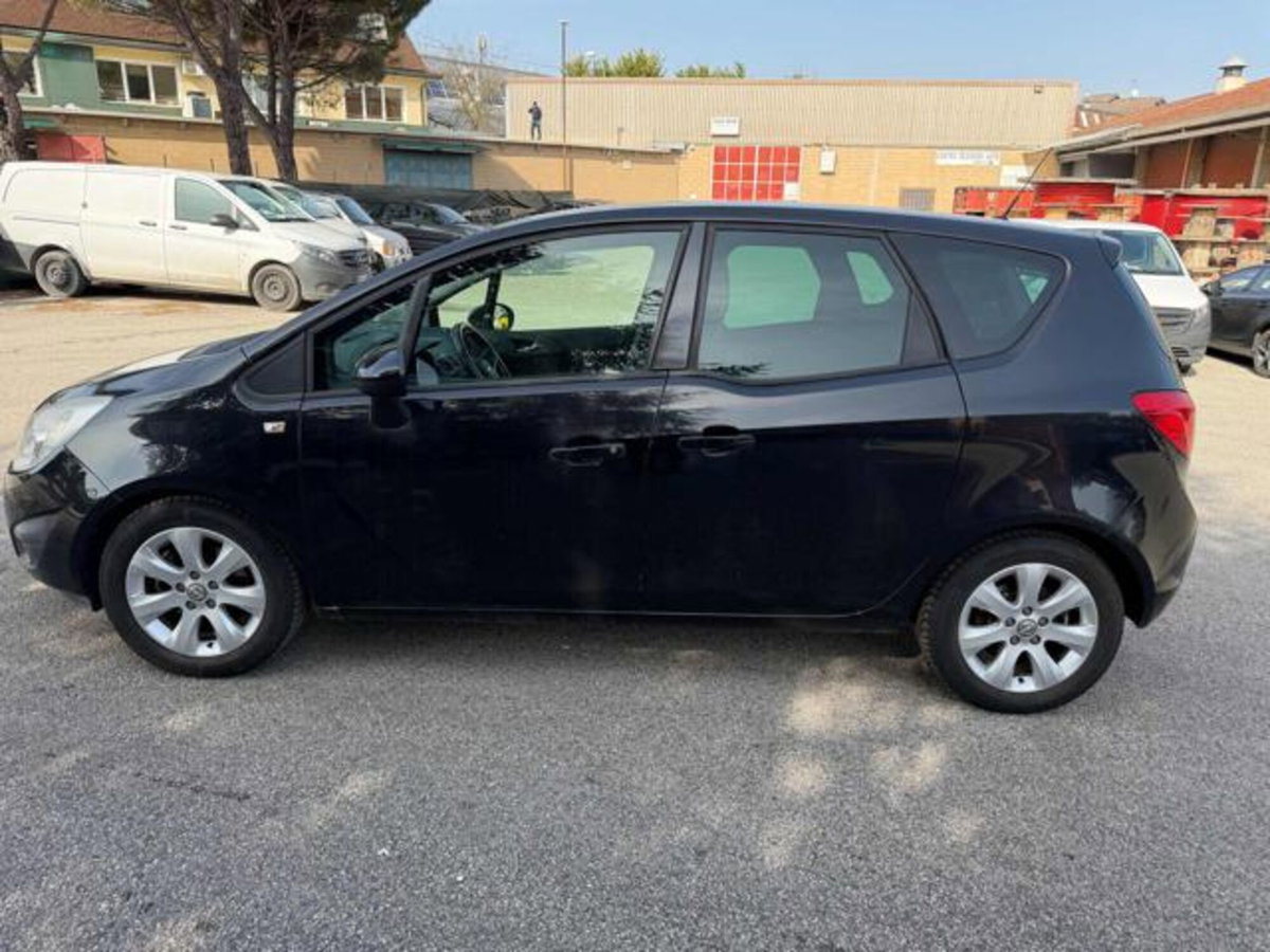 Opel Meriva 1.3 CDTI 95CV ecoFLEStart&Stop Cosmo (12)