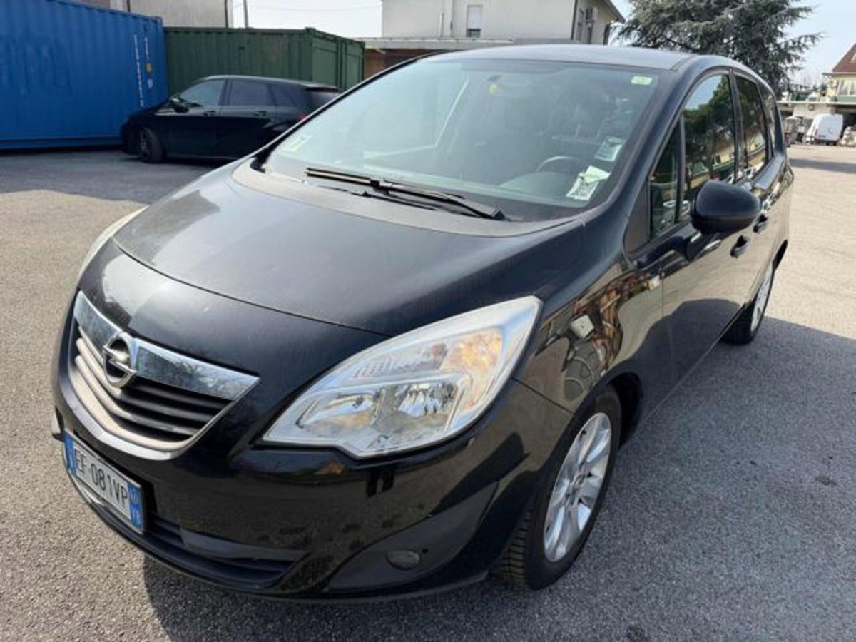 Opel Meriva 1.3 CDTI 95CV ecoFLEStart&Stop Cosmo (13)