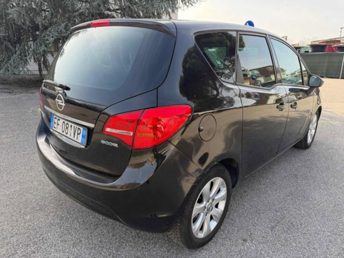 Opel Meriva 1.3 CDTI 95CV ecoFLEStart&Stop Cosmo (5)