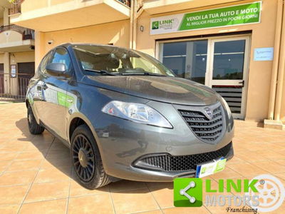 Lancia Ypsilon 1.2 69 CV 5 porte Platinum usata