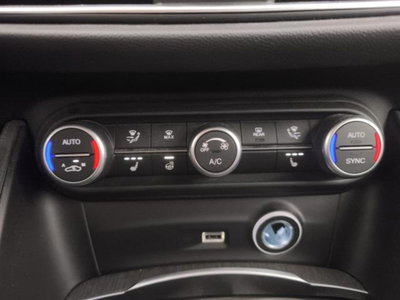 Alfa Romeo Stelvio 2.2 t Veloce Q4 210cv auto (16)