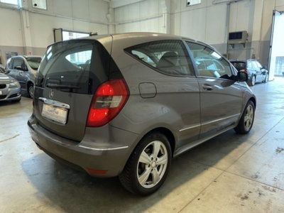 Mercedes-Benz Classe A 180 CDI Coupé Avantgarde (6)