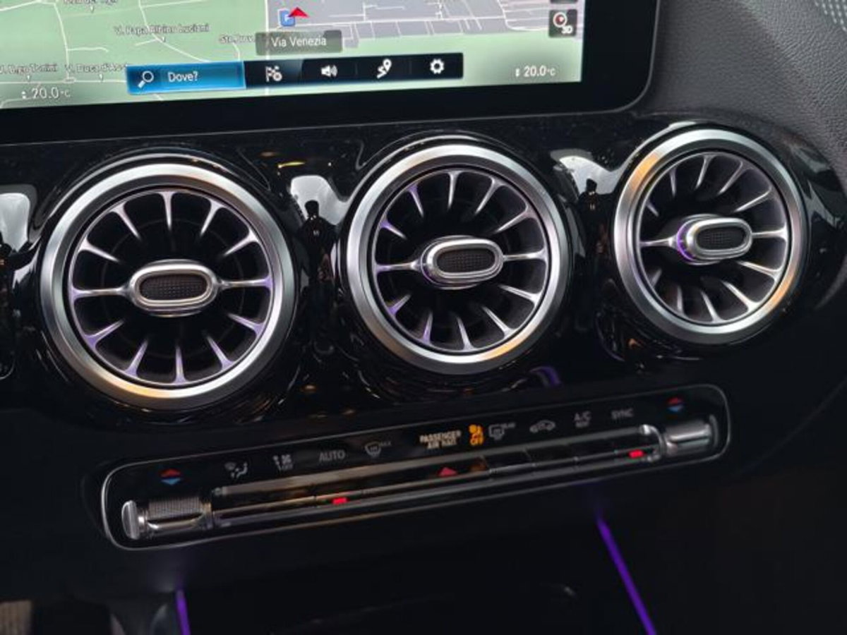 Mercedes-Benz Classe B 200 d Automatic Premium (12)