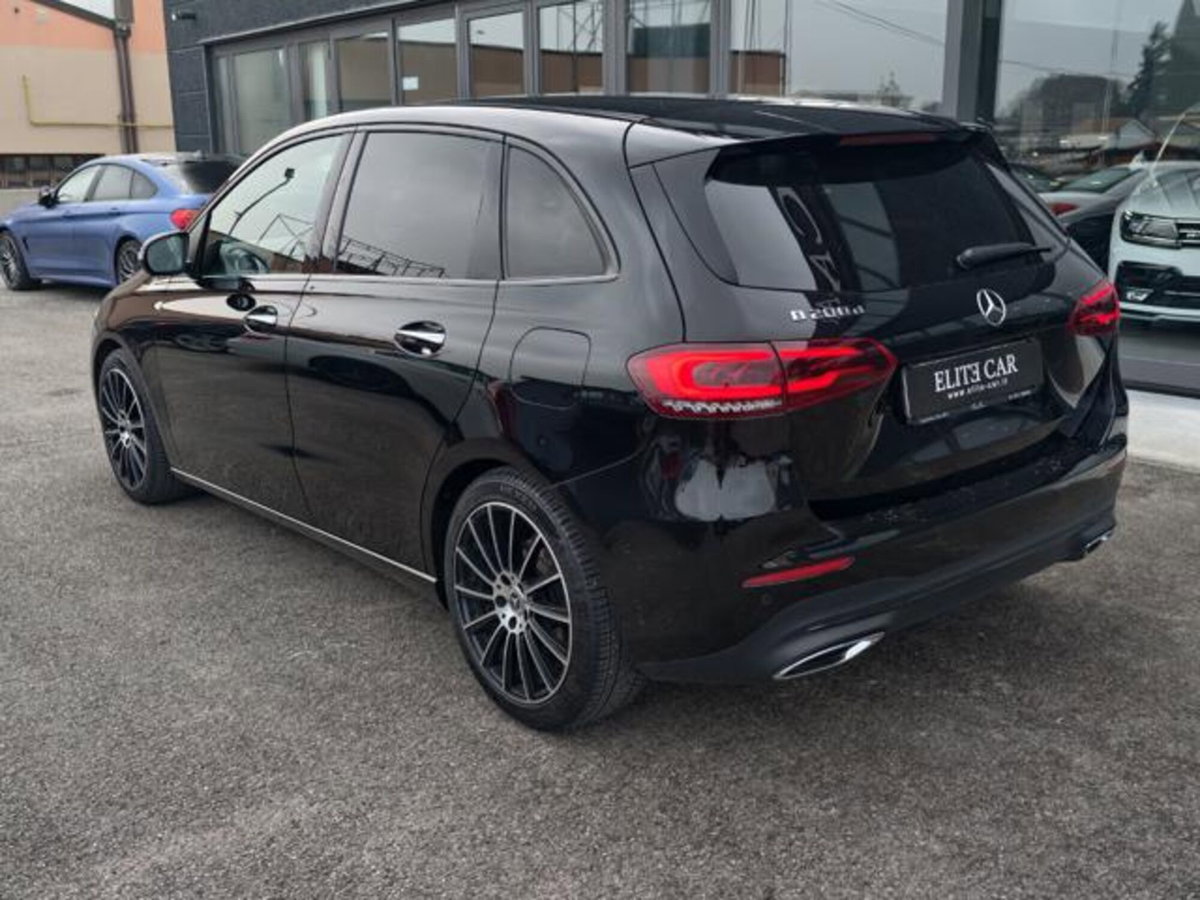 Mercedes-Benz Classe B 200 d Automatic Premium (4)