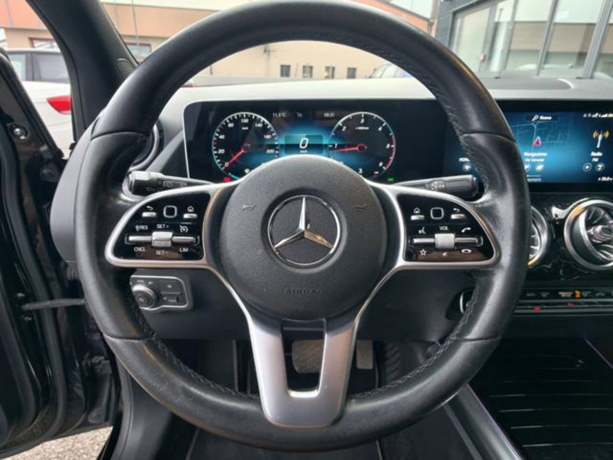 Mercedes-Benz Classe B 200 d Automatic Premium (8)