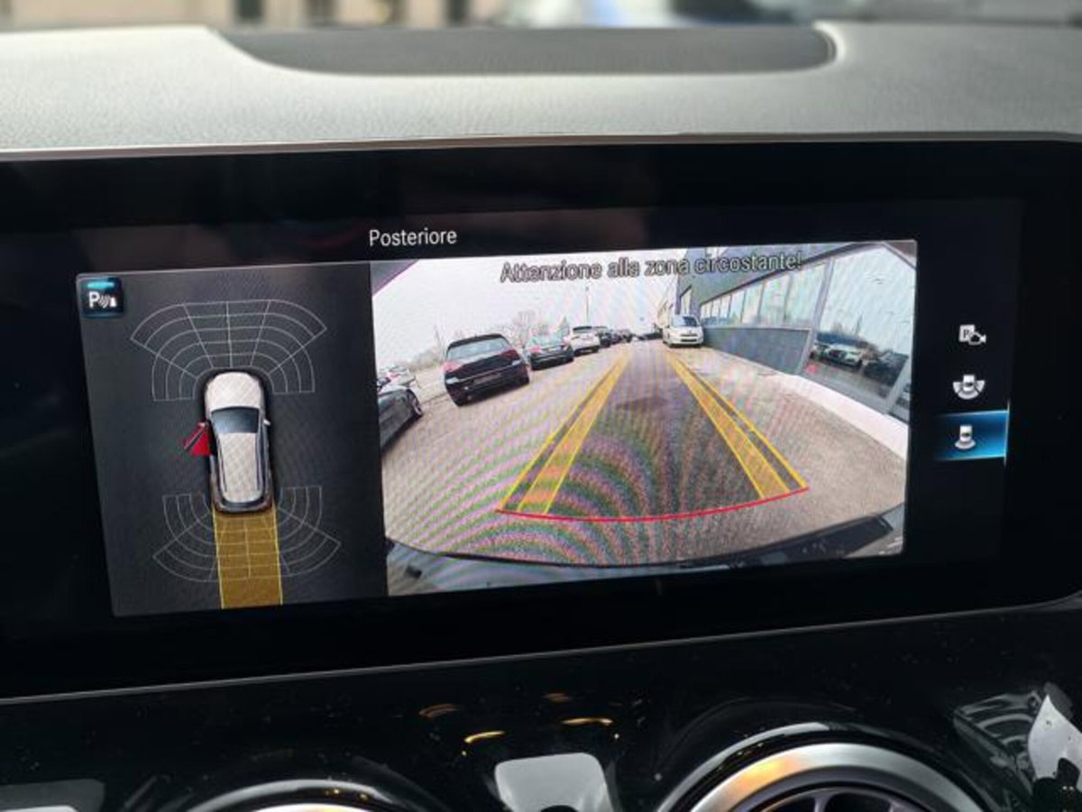 Mercedes-Benz Classe B 200 d Automatic Premium (9)