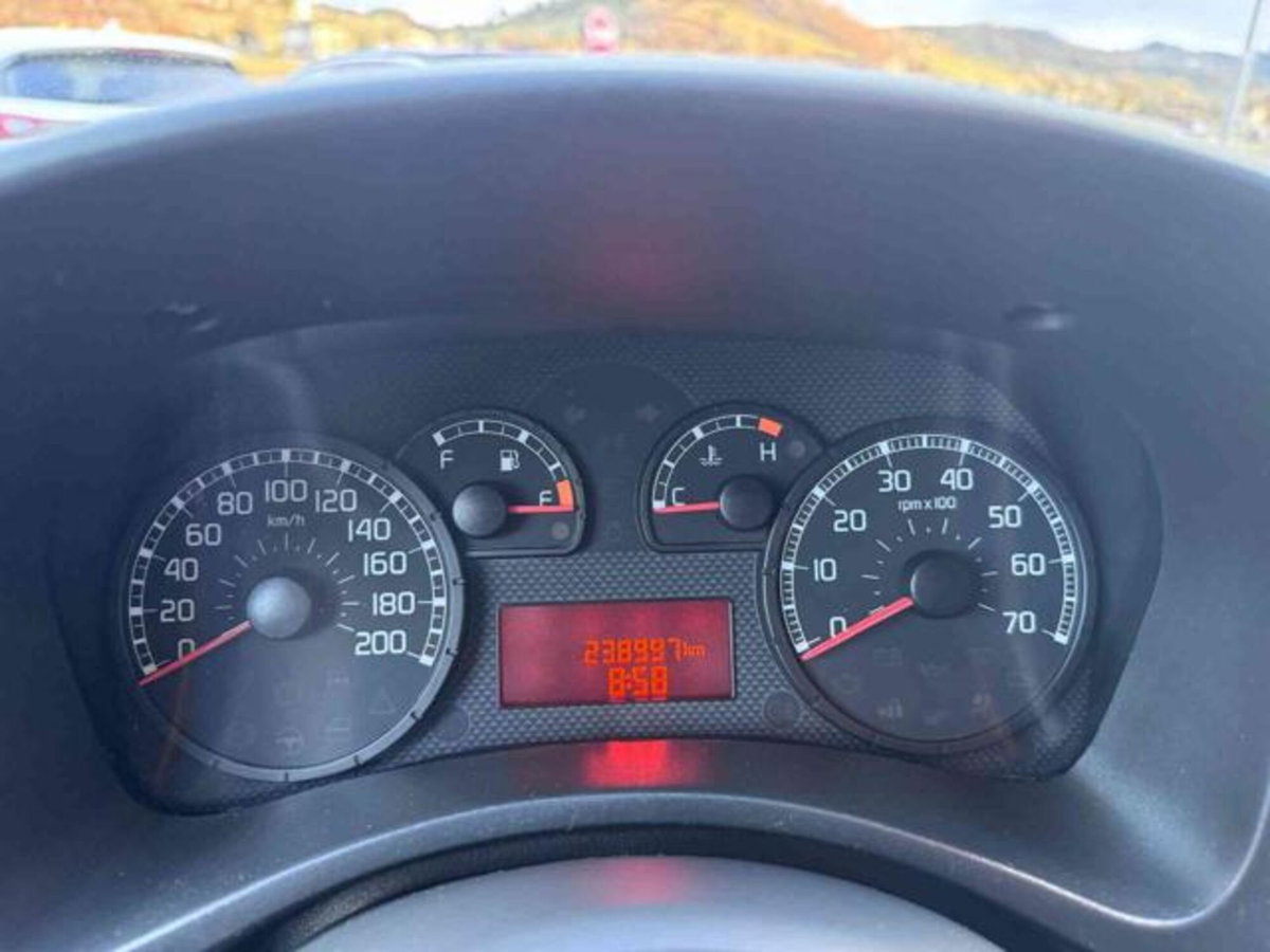 Fiat Panda 1.2 Climbing Natural Power (12)