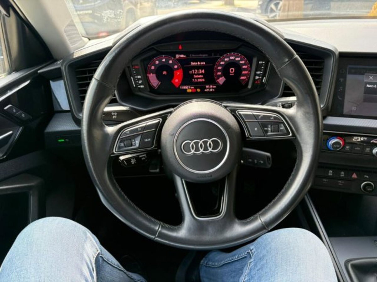 Audi A1 Sportback Sportback 30 1.0 tfsi Business 110cv s-tronic (10)