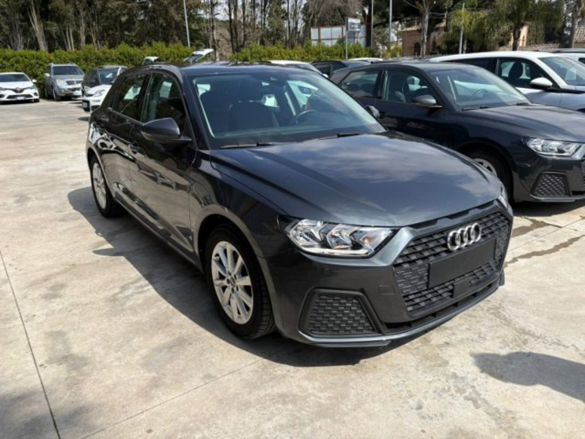 Audi A1 Sportback Sportback 30 1.0 tfsi Business 110cv s-tronic (3)