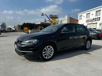 Volkswagen Golf 1.0 TSI 110 CV 5p. Business BlueMotion Technology usata