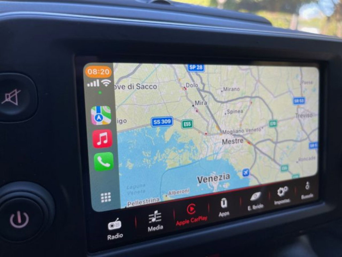 Fiat Panda Cross 1.0 firefly hybrid Cross s&s 70cv 5p.ti (9)