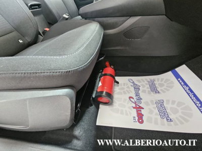Renault Captur Blue dCi 95 CV Business (9)