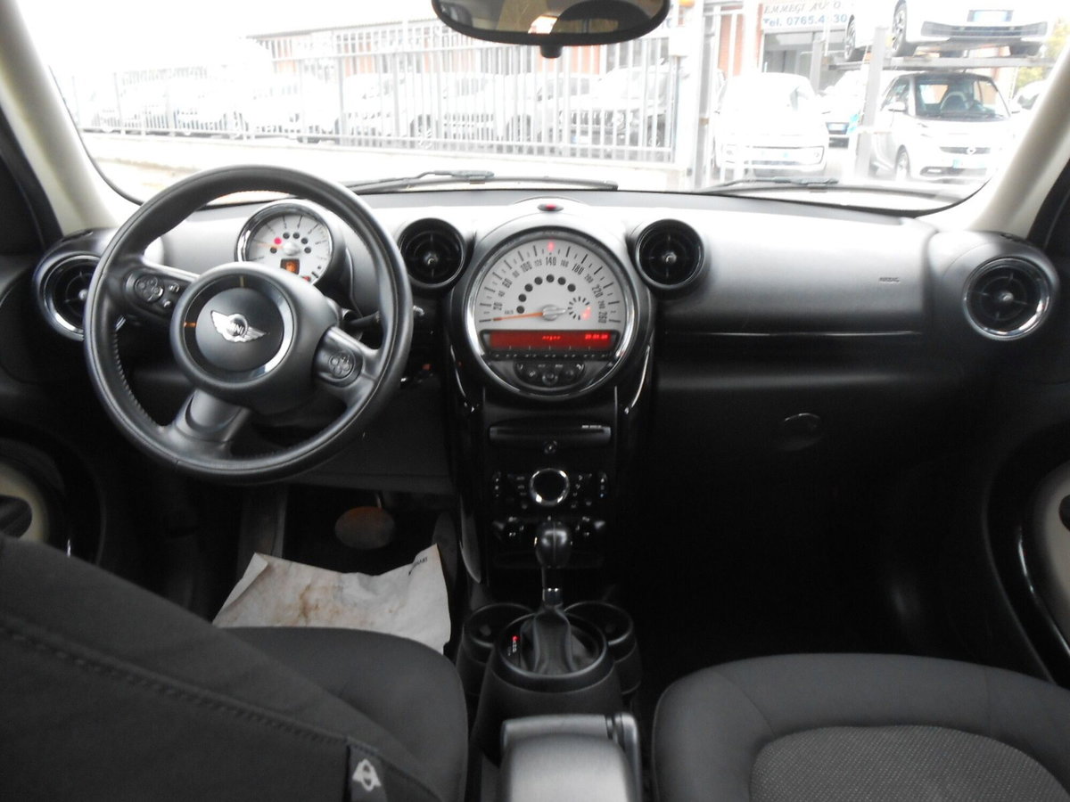 MINI Mini Countryman 2.0 Cooper D Countryman Automatica (12)