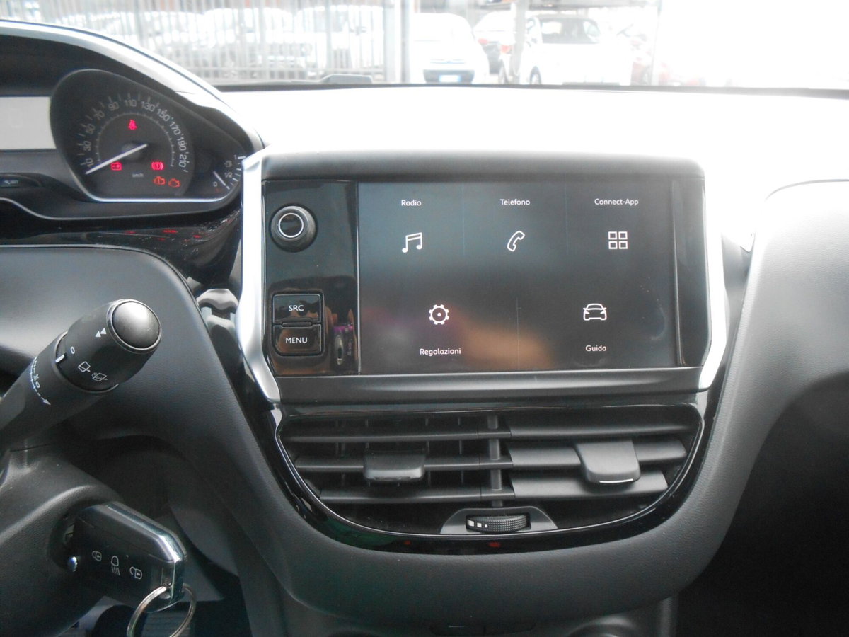 Peugeot 208 BlueHDi 100 Stop&Start 5 porte Allure (12)