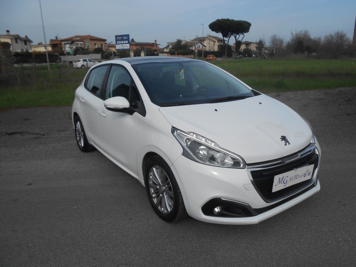 Peugeot 208 BlueHDi 100 Stop&Start 5 porte Allure (2)