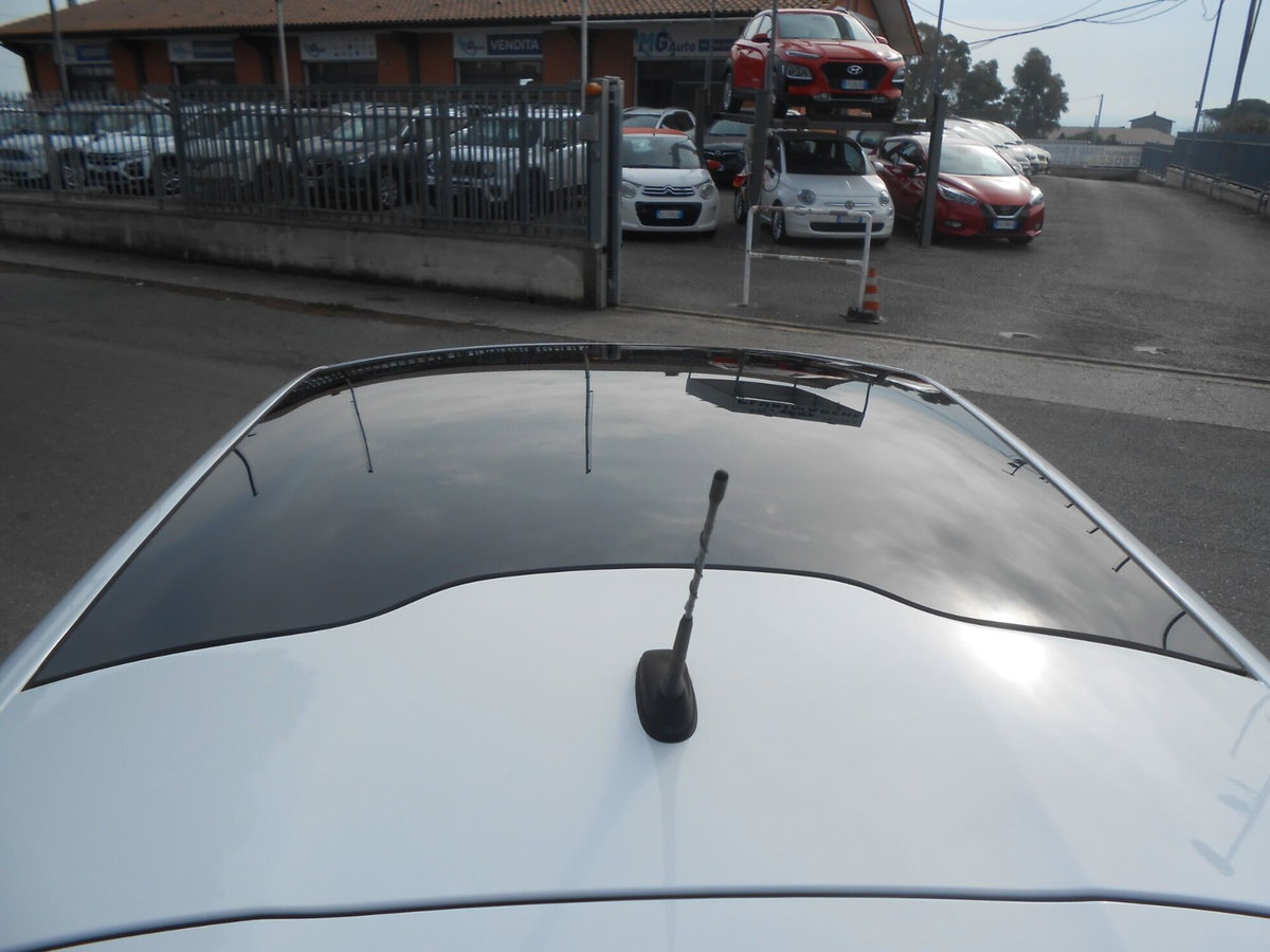 Peugeot 208 BlueHDi 100 Stop&Start 5 porte Allure (5)