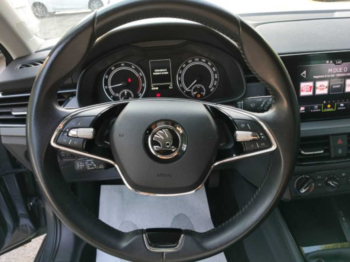 Skoda Scala 1.0 TSI 110 CV DSG Ambition (16)