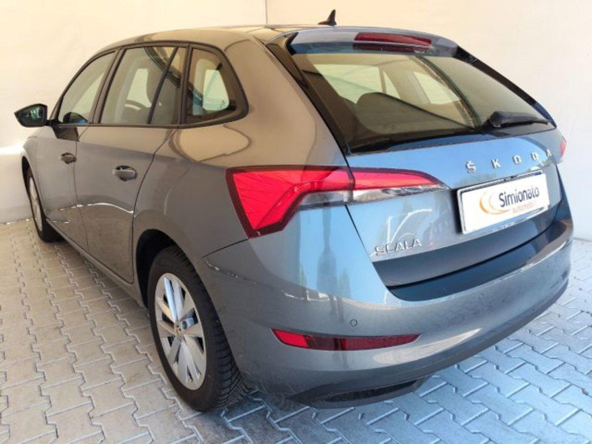 Skoda Scala 1.0 TSI 110 CV DSG Ambition (4)