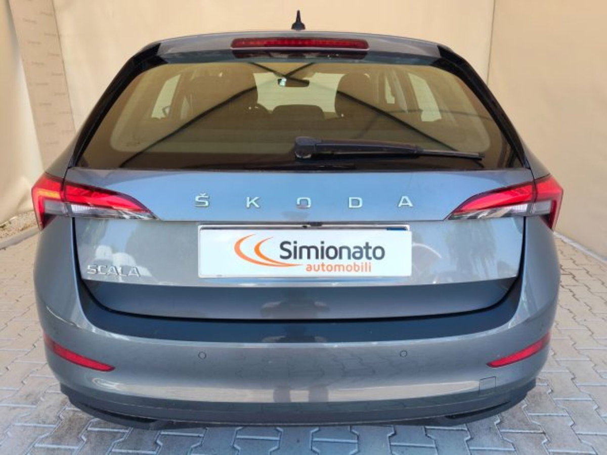 Skoda Scala 1.0 TSI 110 CV DSG Ambition (5)