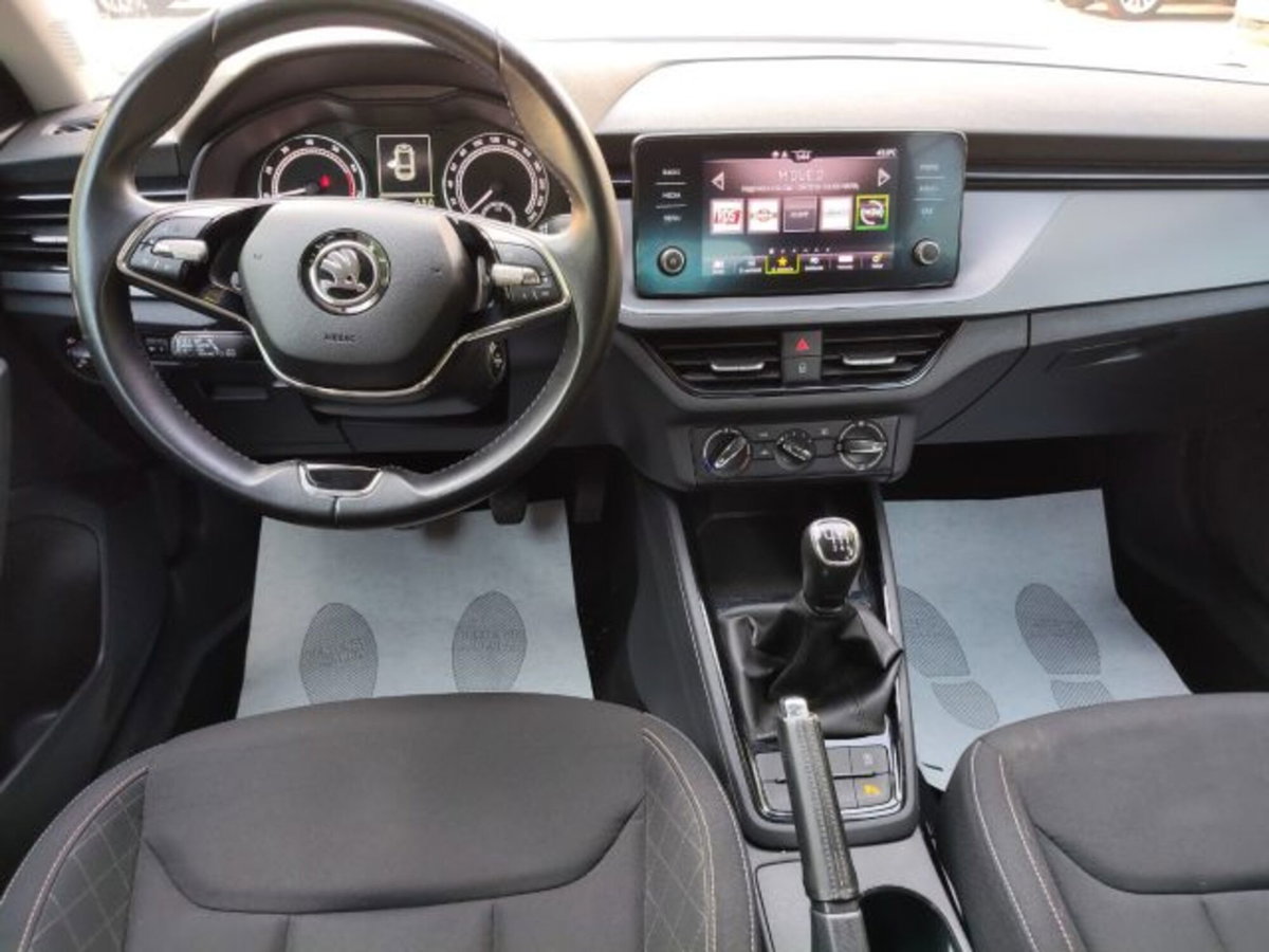 Skoda Scala 1.0 TSI 110 CV DSG Ambition (8)