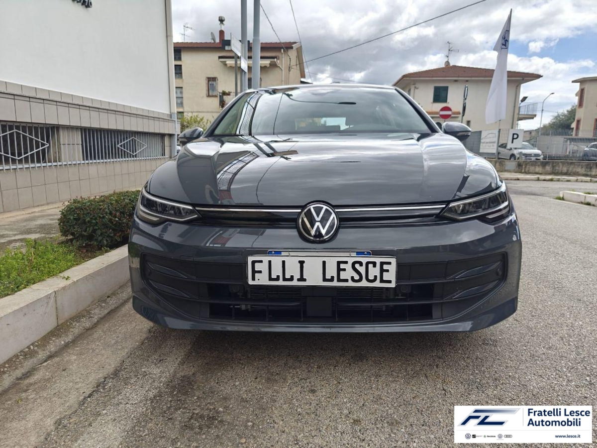 Volkswagen Golf 2.0 tdi Life 115cv (3)