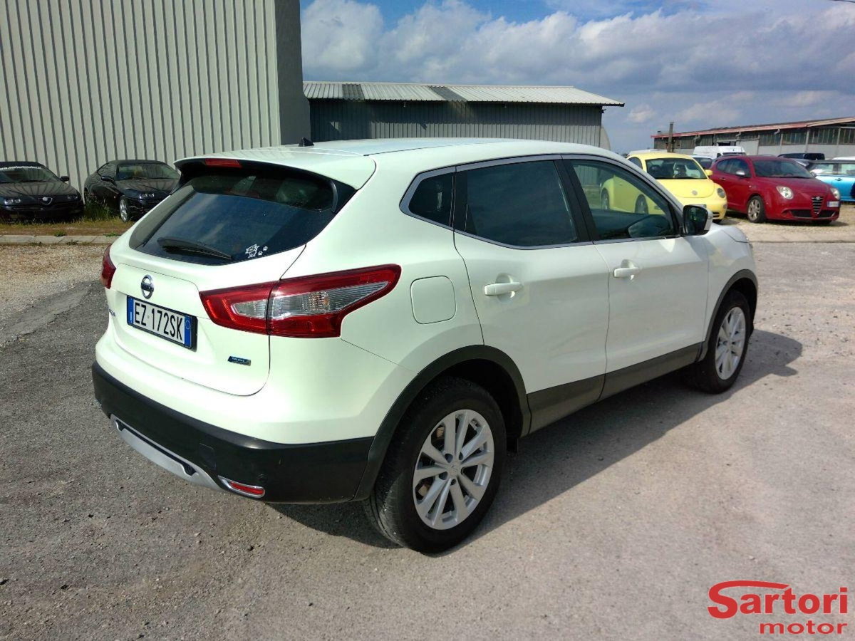 Nissan Qashqai 1.5 dCi Business (3)