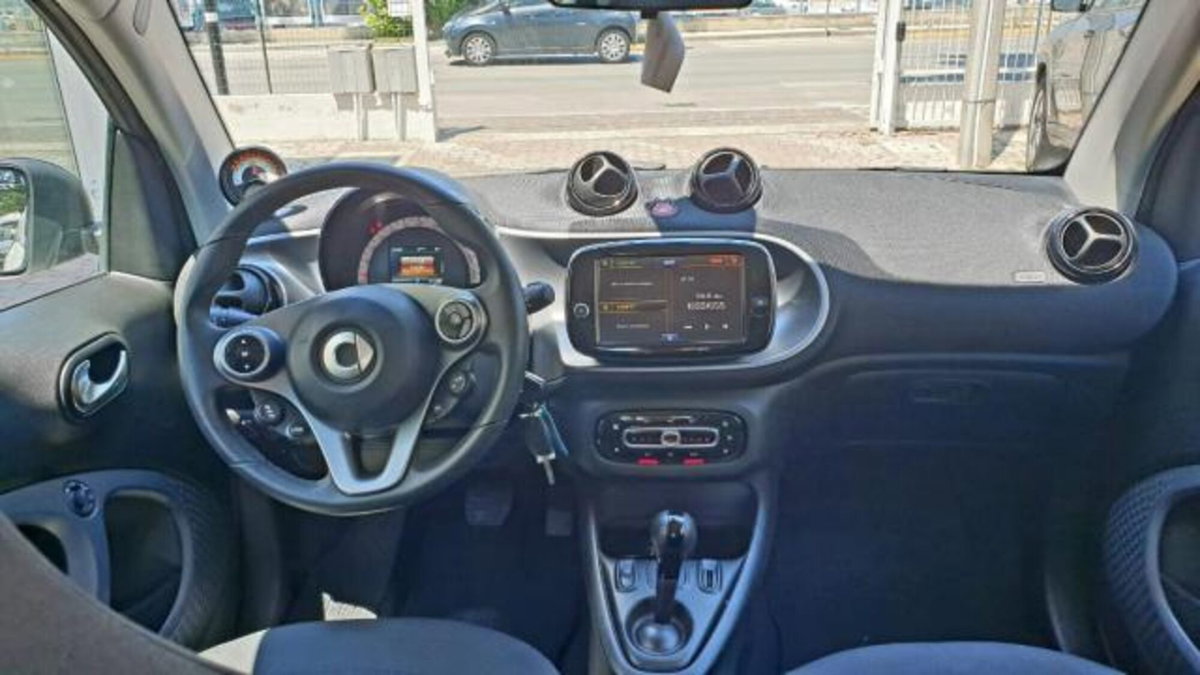 smart Fortwo EQ Passion Nightsky (12)