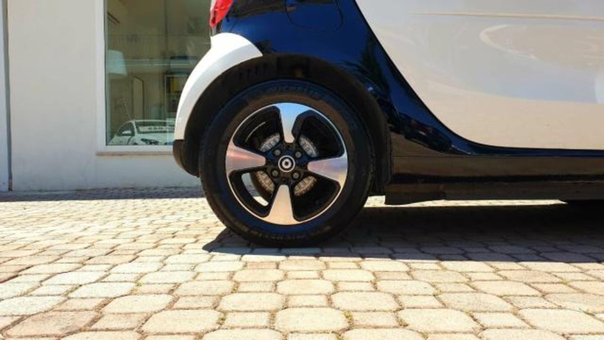 smart Fortwo EQ Passion Nightsky (8)