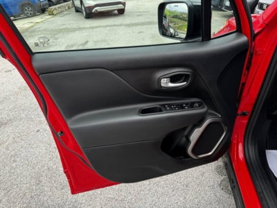 Jeep Renegade 1.5 turbo t4 mhev Renegade 2wd dct (18)
