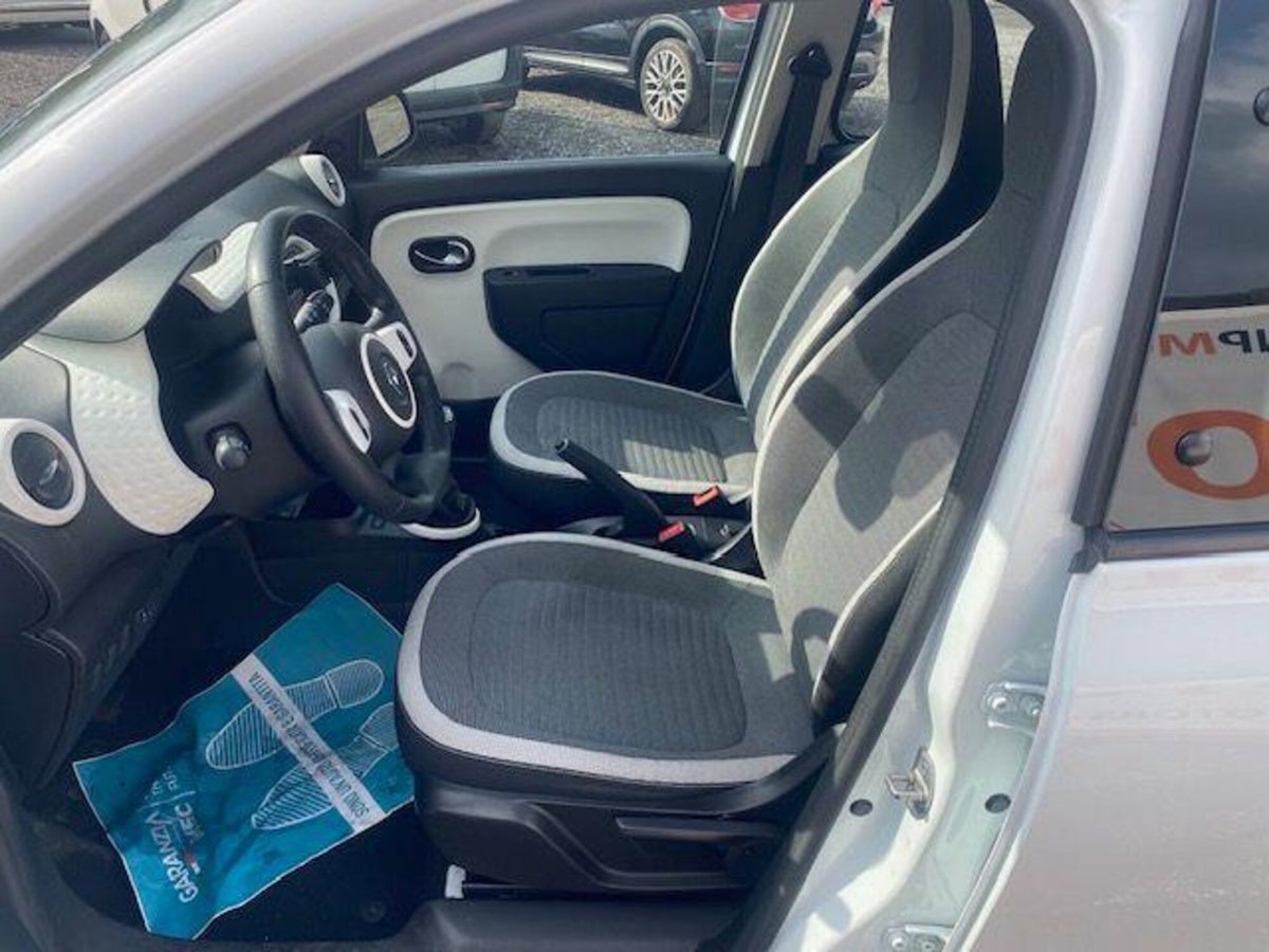 Renault Twingo SCe 65 CV Intens (11)