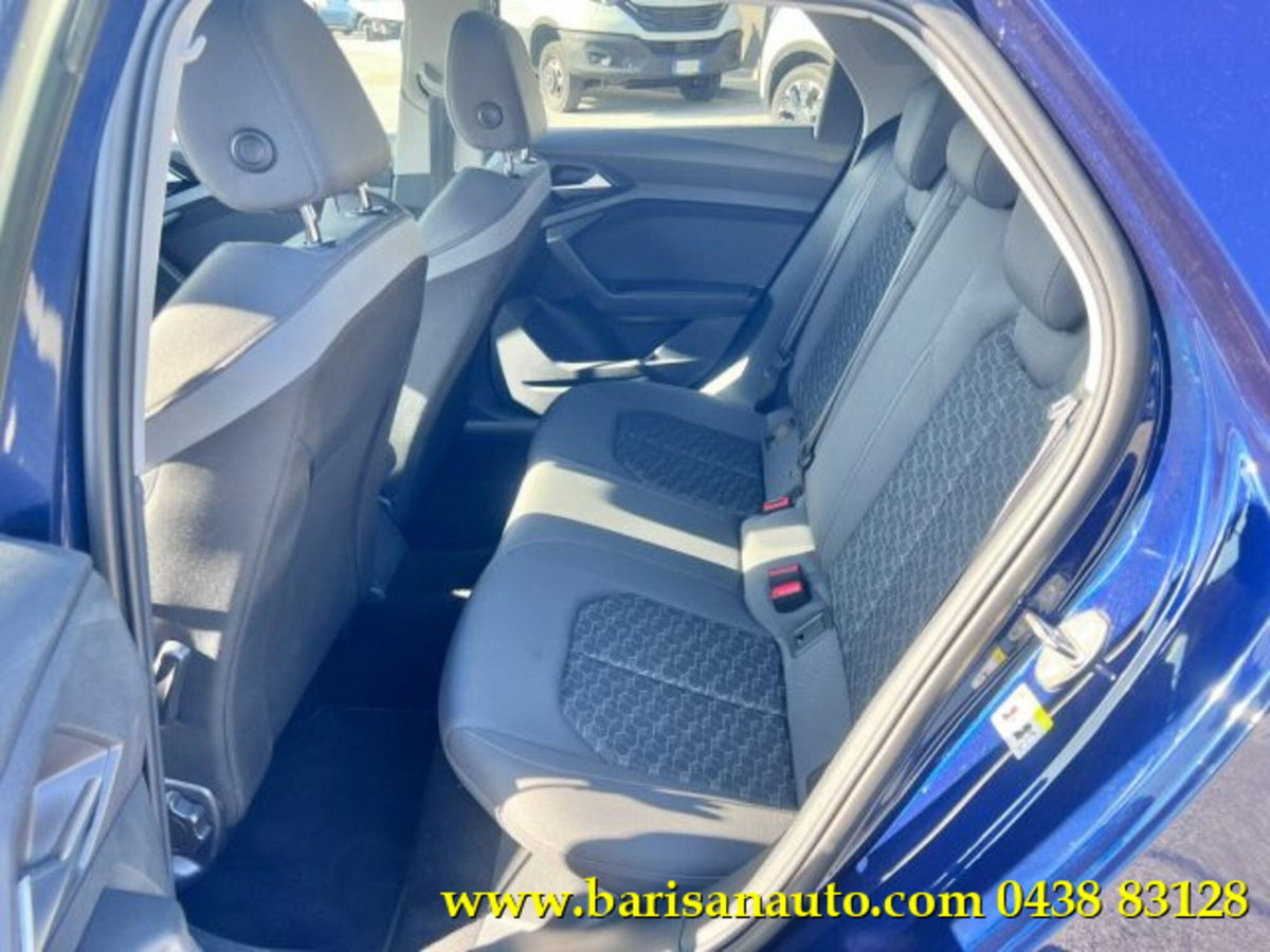 Audi A1 Sportback 30 TFSI S tronic S line edition (7)