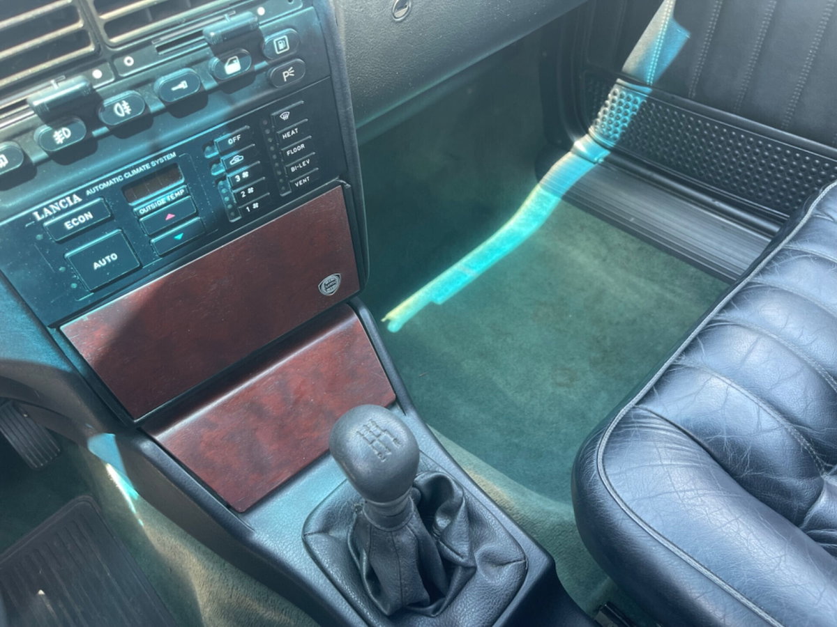 Lancia Thema cat (13)