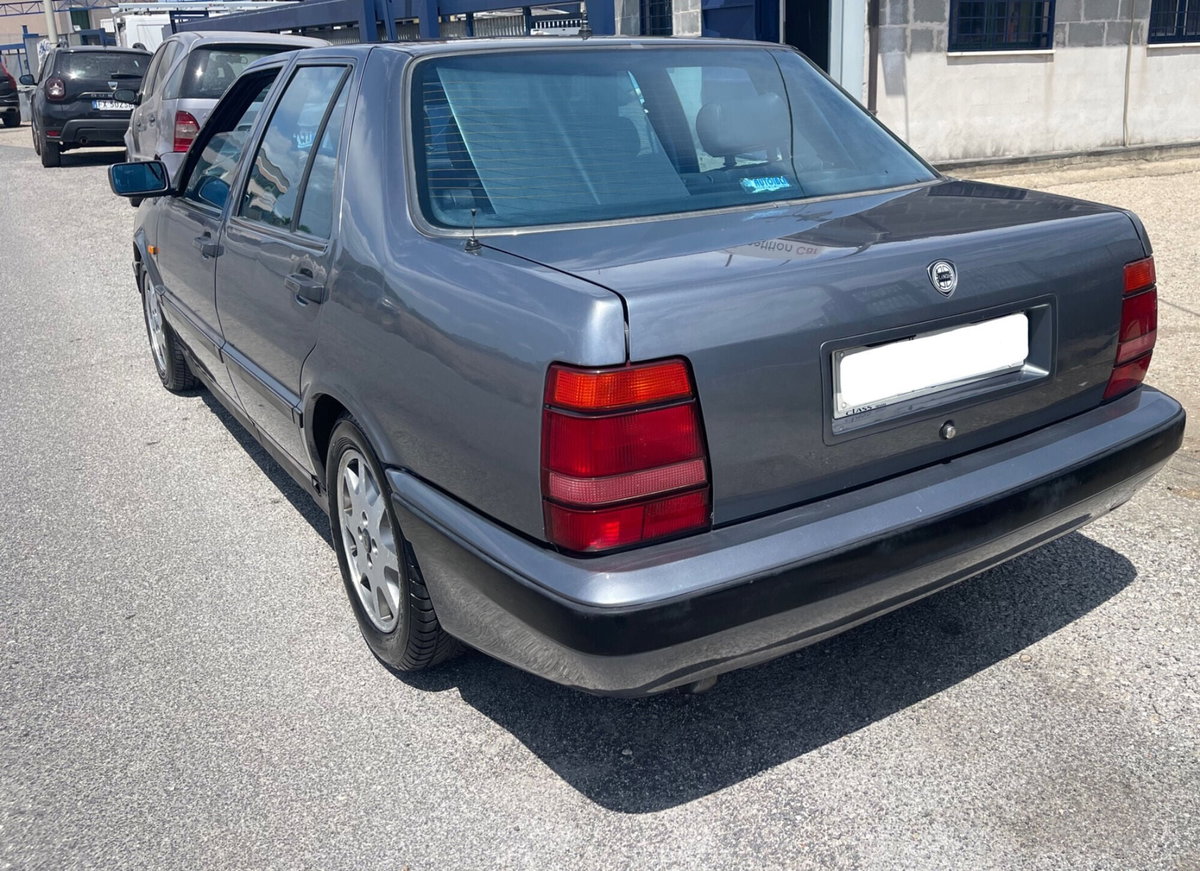 Lancia Thema cat (3)
