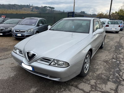 Alfa Romeo 166 2.4 JTD cat Distinctive usata