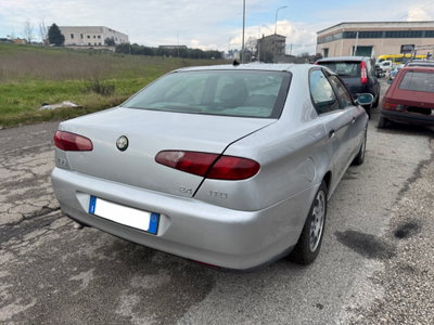 Alfa Romeo 166 2.4 JTD cat Distinctive (4)
